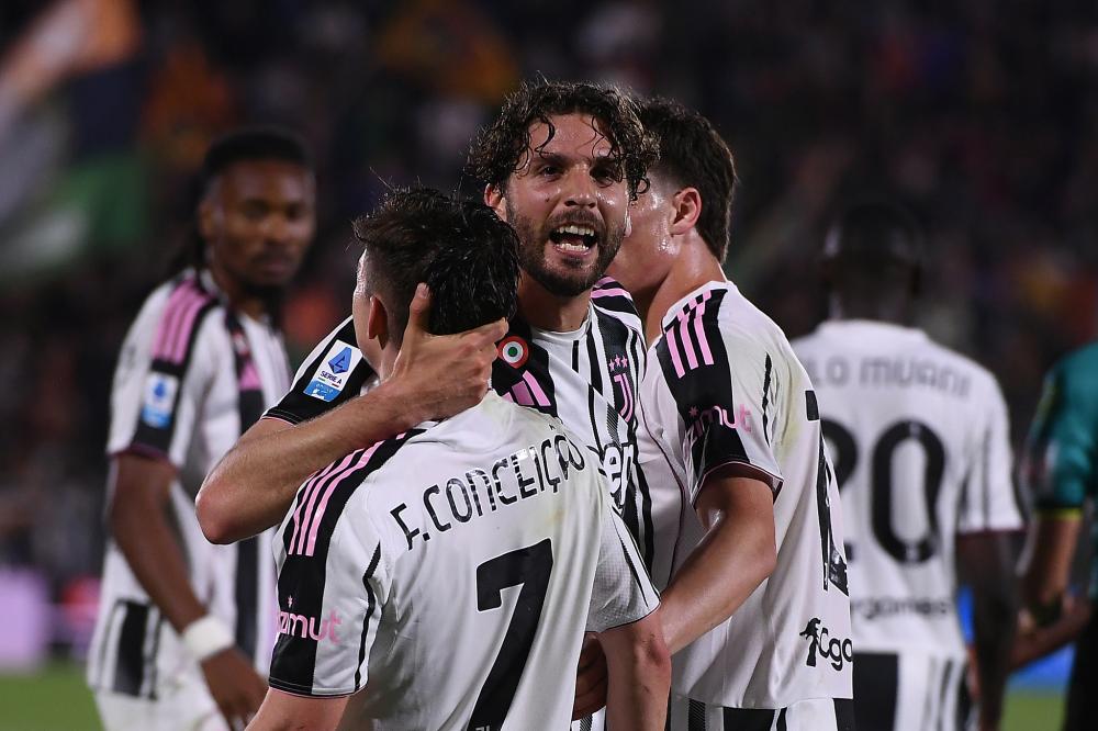 比肩大O！康宁汉姆成为第二位连赢6场&至少25分10助攻的球员